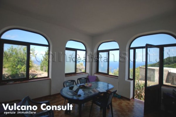 casa indipendente in vendita a Lipari