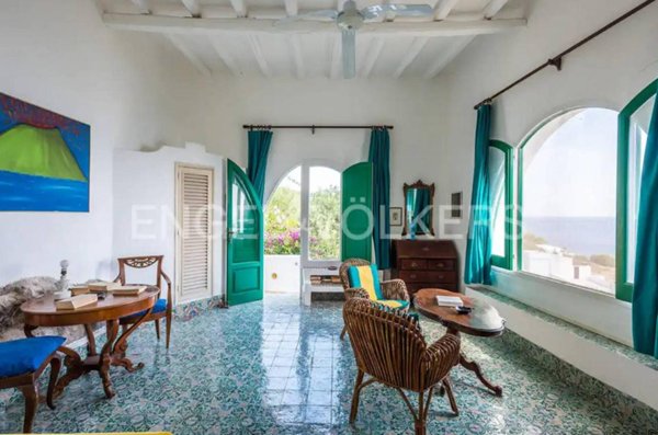 casa indipendente in vendita a Lipari