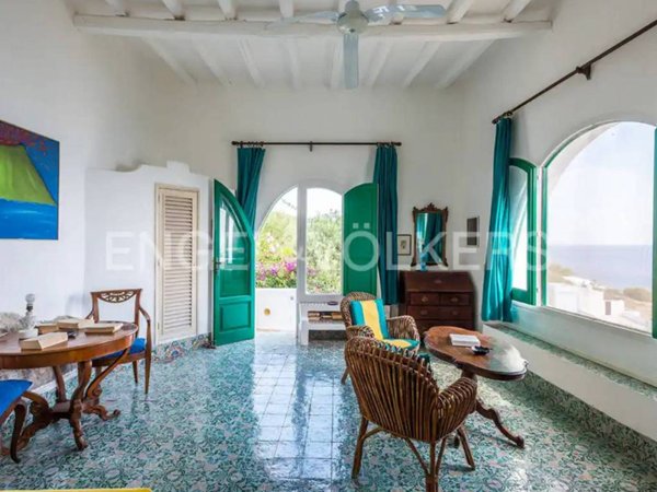 casa indipendente in vendita a Lipari