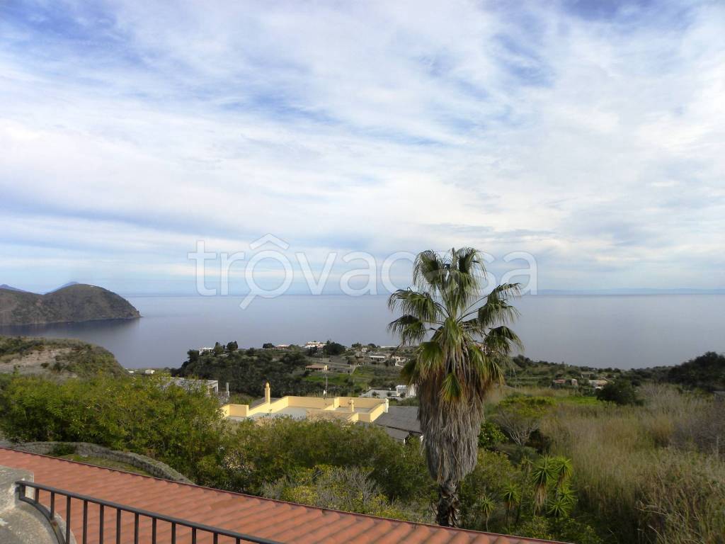 casa indipendente in vendita a Lipari