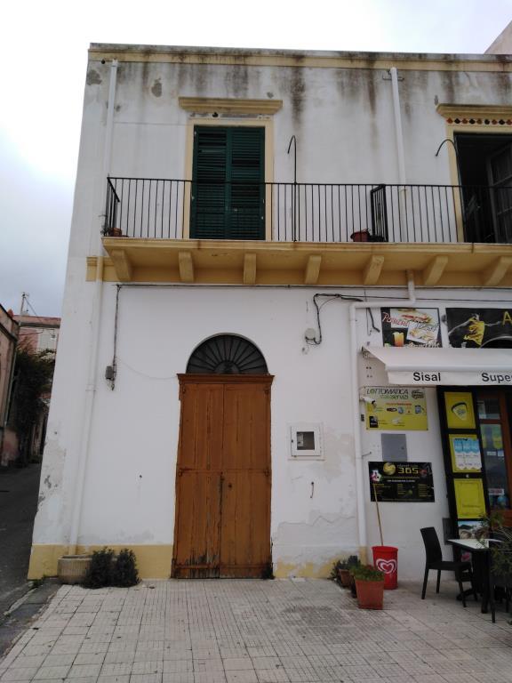 casa indipendente in vendita a Lipari
