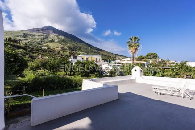 pentavano in vendita a Lipari