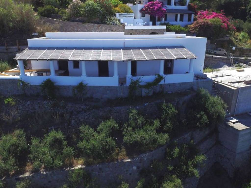 casa indipendente in vendita a Lipari