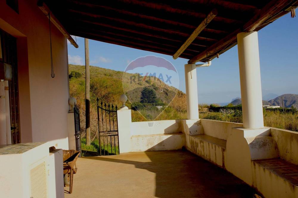 casa indipendente in vendita a Lipari