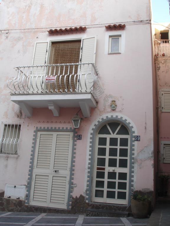 casa indipendente in vendita a Lipari