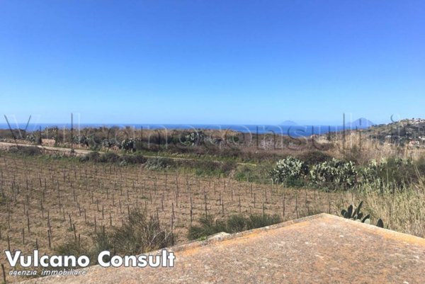 casa indipendente in vendita a Lipari