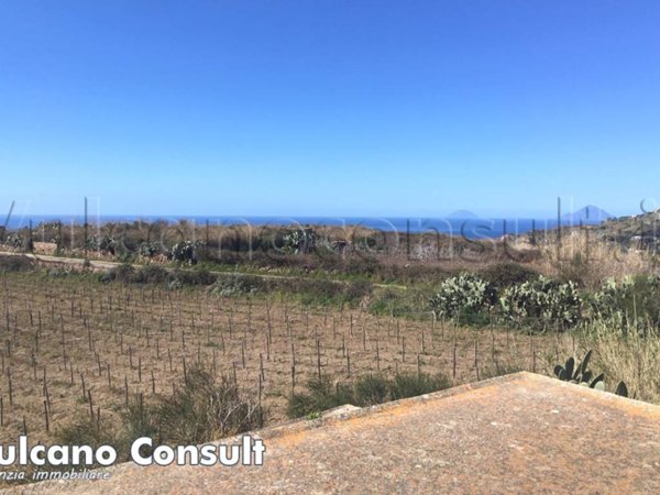 casa indipendente in vendita a Lipari