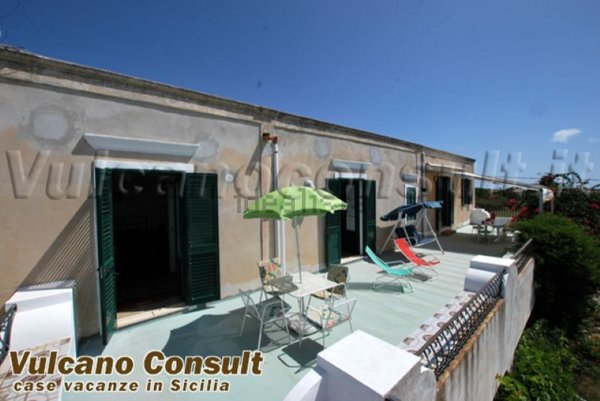 casa indipendente in vendita a Lipari
