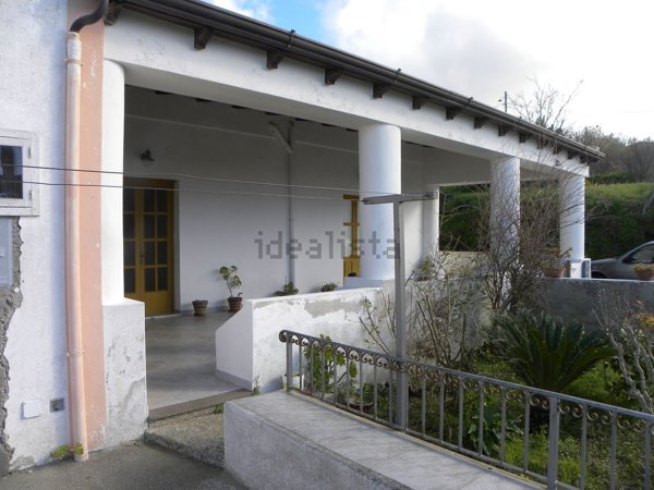 casa indipendente in vendita a Lipari