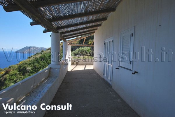 casa indipendente in vendita a Lipari