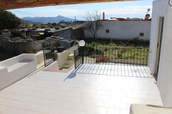 casa indipendente in vendita a Lipari