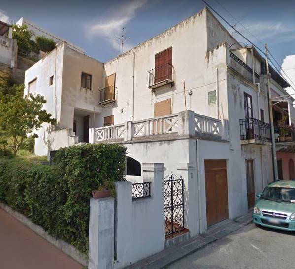 casa indipendente in vendita a Lipari