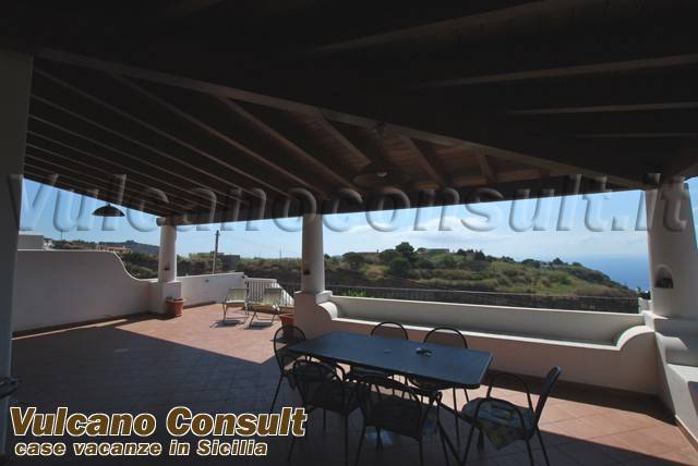 casa semindipendente in vendita a Lipari