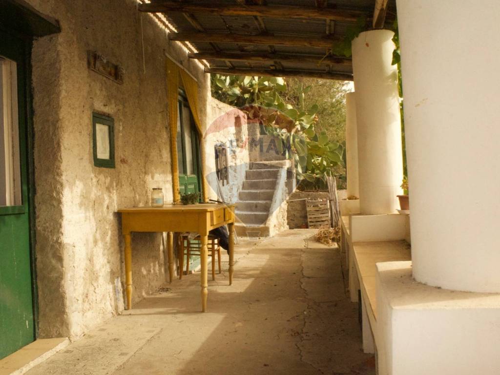 casa indipendente in vendita a Lipari