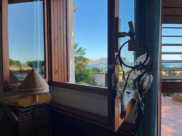 casa indipendente in vendita a Lipari