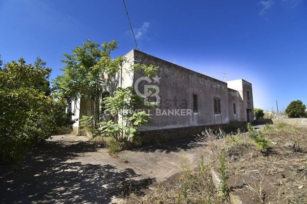 casa indipendente in vendita a Lipari