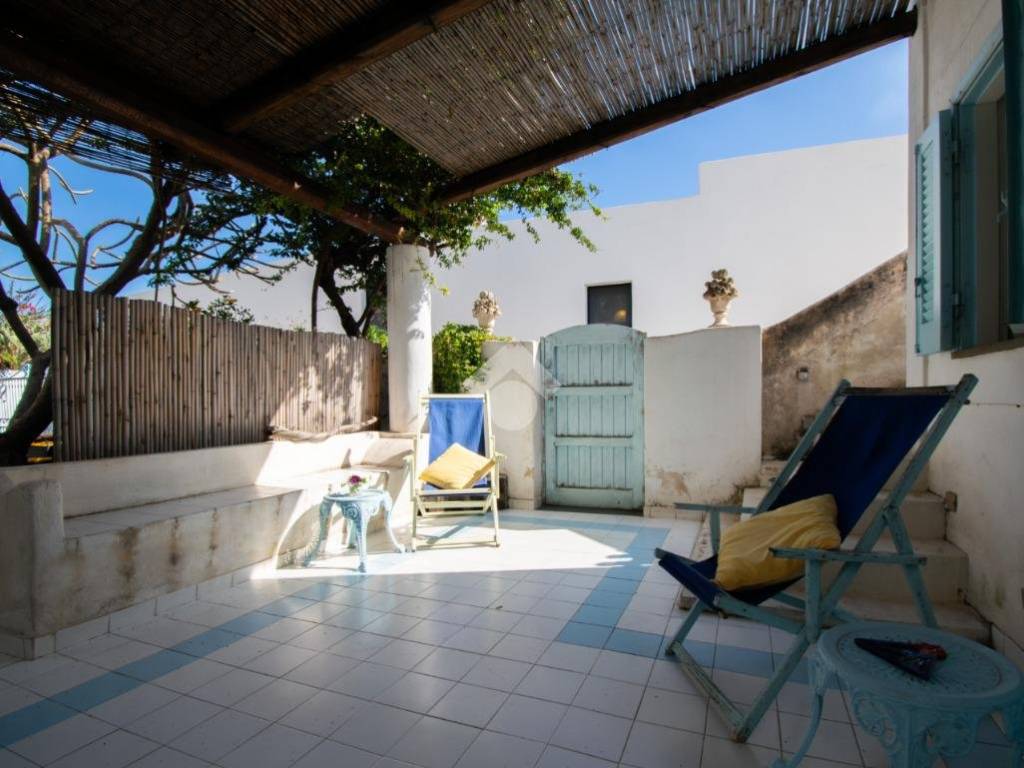 casa indipendente in vendita a Lipari