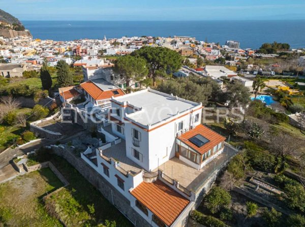 casa indipendente in vendita a Lipari