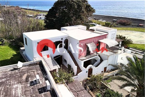 casa indipendente in vendita a Lipari