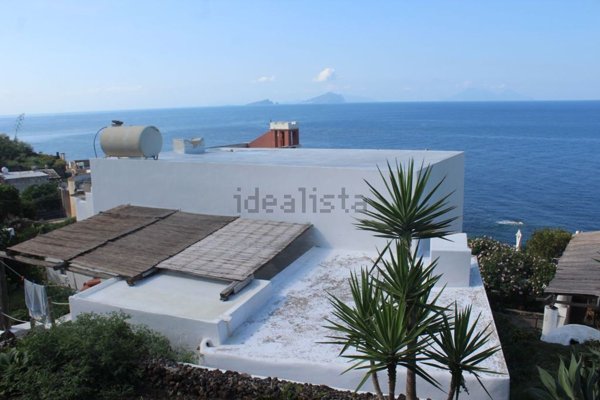 casa indipendente in vendita a Lipari
