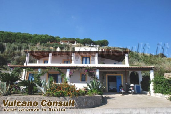 casa indipendente in vendita a Lipari