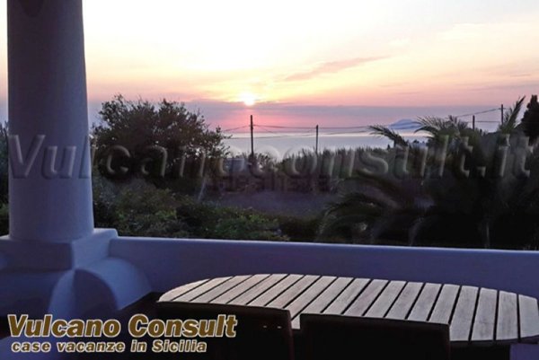 casa indipendente in vendita a Lipari