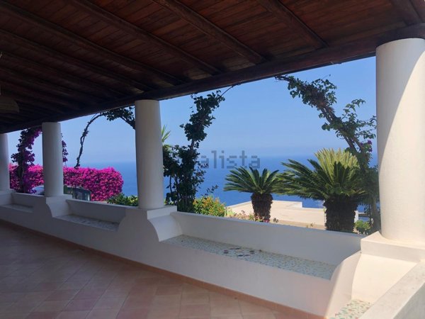 casa indipendente in vendita a Lipari