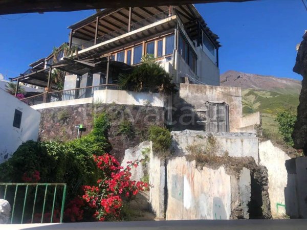 casa indipendente in vendita a Lipari