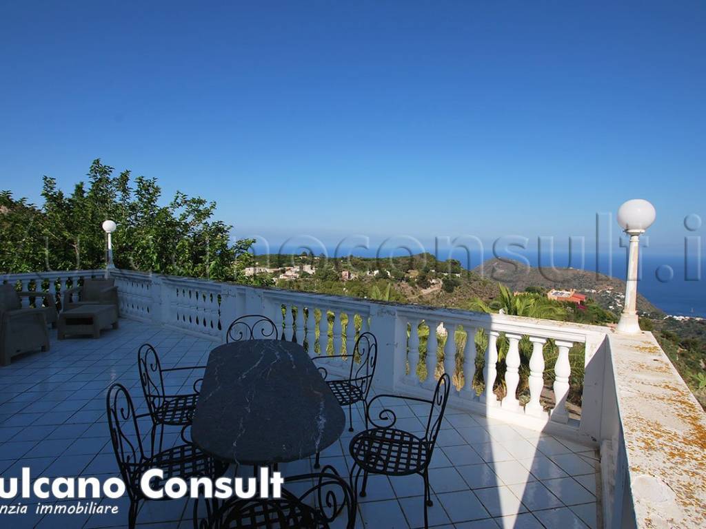 casa indipendente in vendita a Lipari