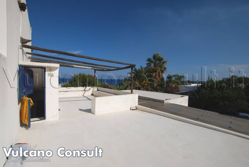 casa indipendente in vendita a Lipari