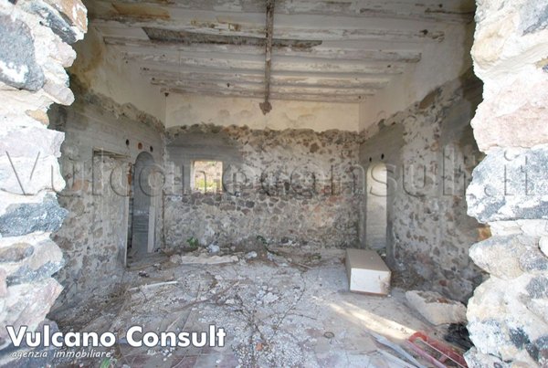 casa indipendente in vendita a Lipari