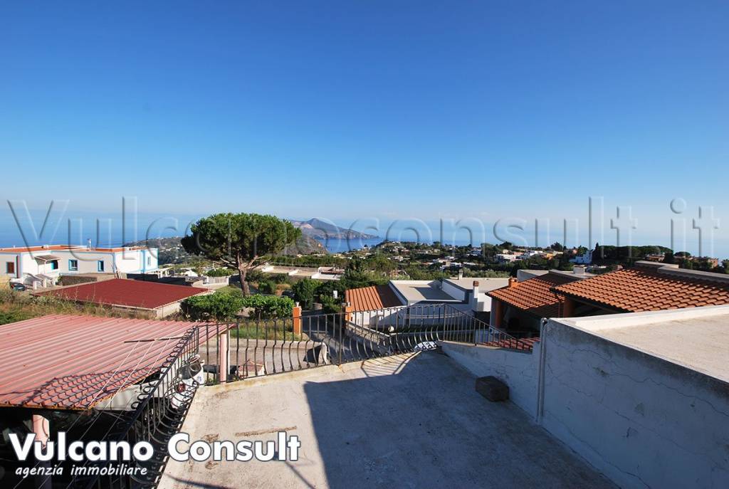 casa indipendente in vendita a Lipari