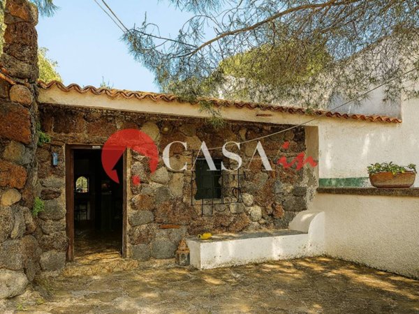 casa indipendente in vendita a Lipari