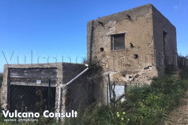 casa indipendente in vendita a Lipari