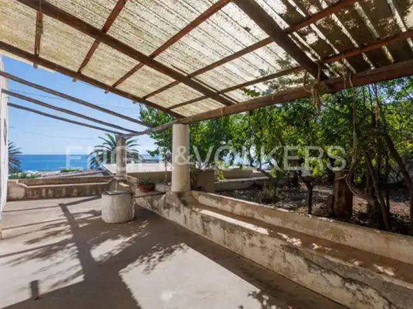 casa indipendente in vendita a Lipari