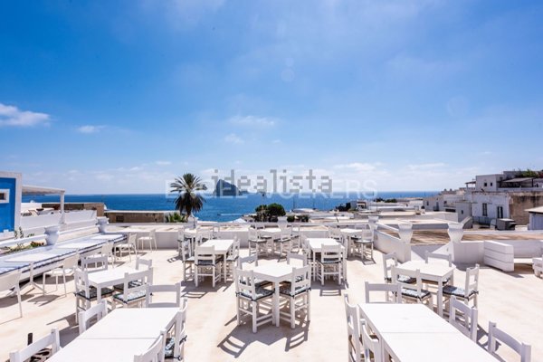 casa indipendente in vendita a Lipari