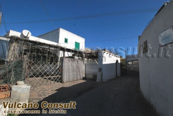 casa indipendente in vendita a Lipari