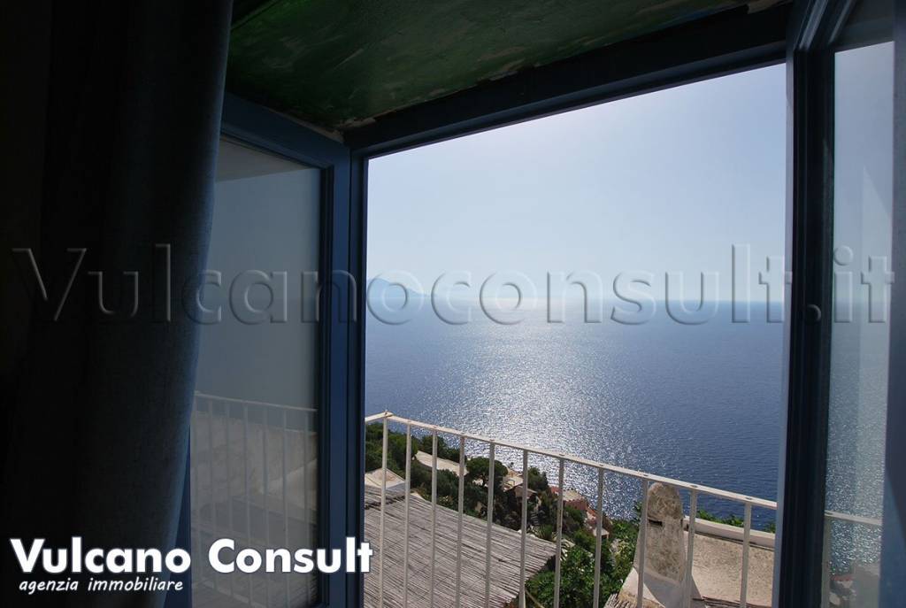casa indipendente in vendita a Lipari