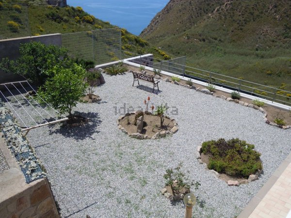 casa indipendente in vendita a Lipari