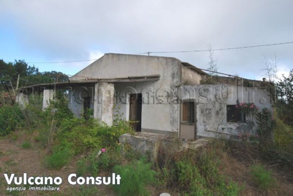 casa indipendente in vendita a Lipari