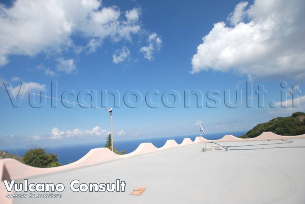 casa indipendente in vendita a Lipari