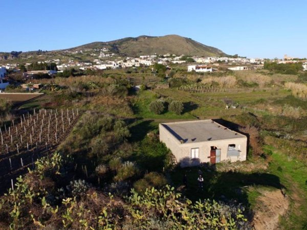 casa indipendente in vendita a Lipari