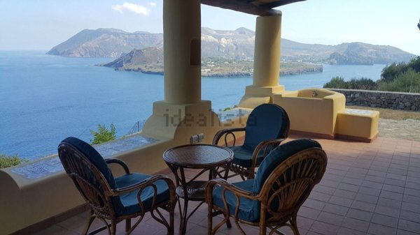 casa indipendente in vendita a Lipari