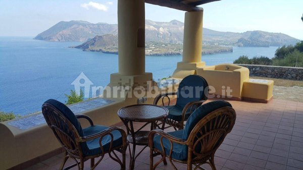 quadrivano in vendita a Lipari