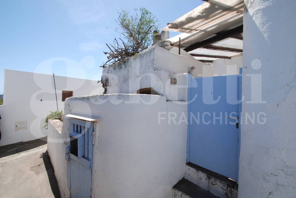 casa indipendente in vendita a Lipari