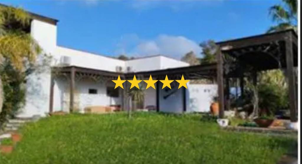 casa indipendente in vendita a Lipari