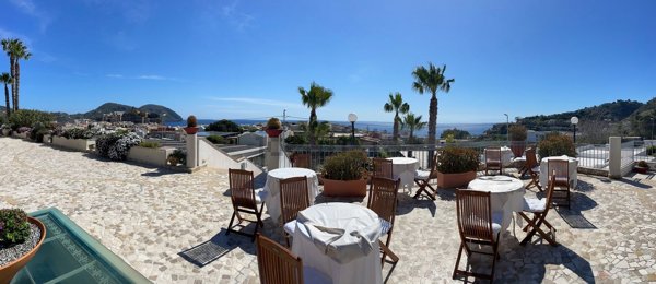 negozio in vendita a Lipari