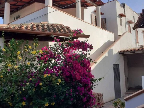 casa indipendente in vendita a Lipari