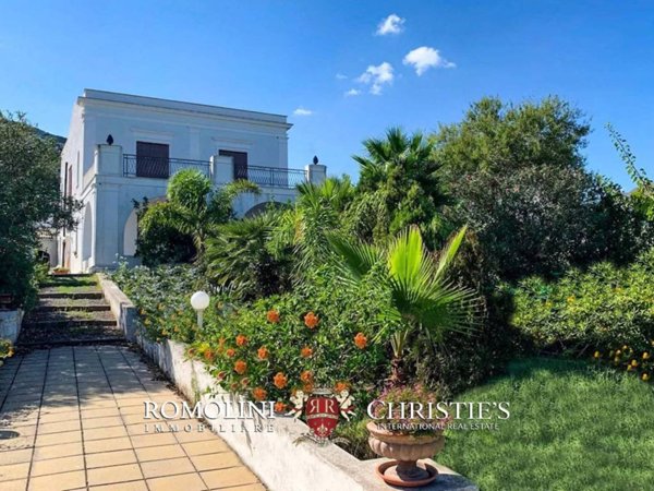 casa indipendente in vendita a Lipari
