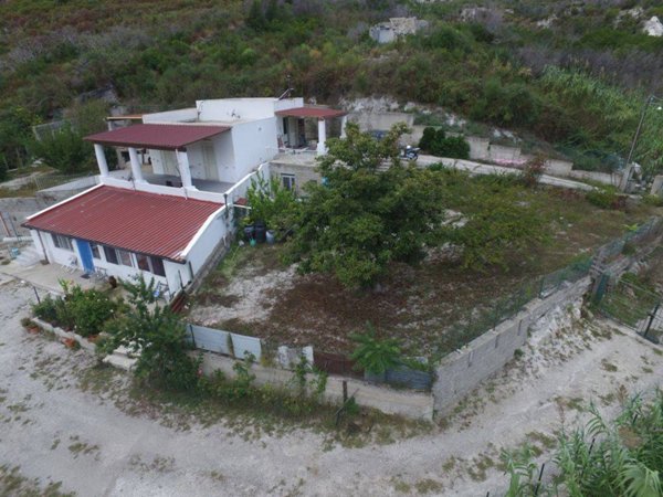 casa indipendente in vendita a Lipari